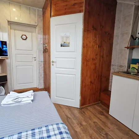 Meridian Studio With Sauna * كلابيدا