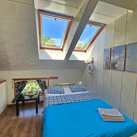 Meridian Studio With Sauna شقة كلابيدا